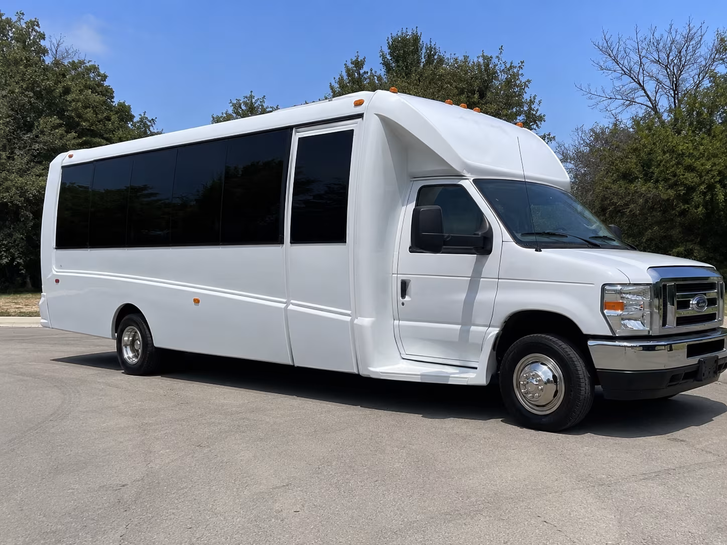 eugene concert party bus rental