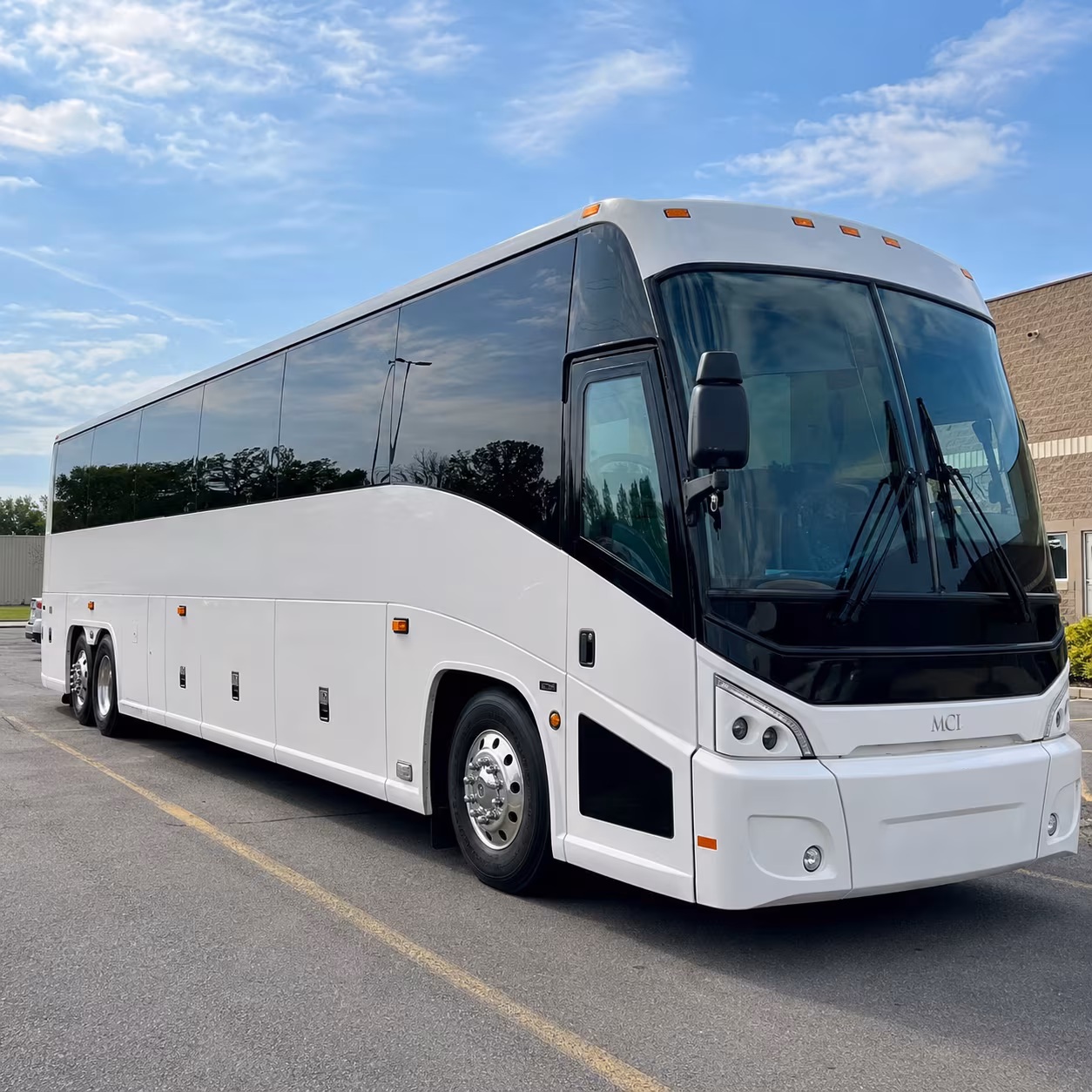 eugene corporate charter bus rental