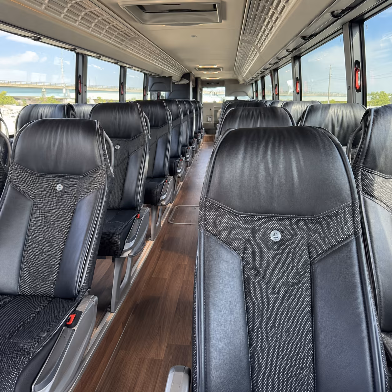 eugene wine tour charter bus rental