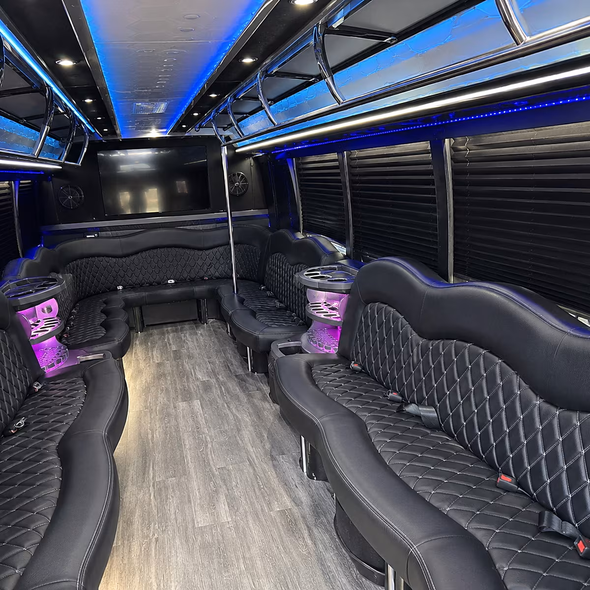 hotel to venue shuttle bus services for eugene corporate groups