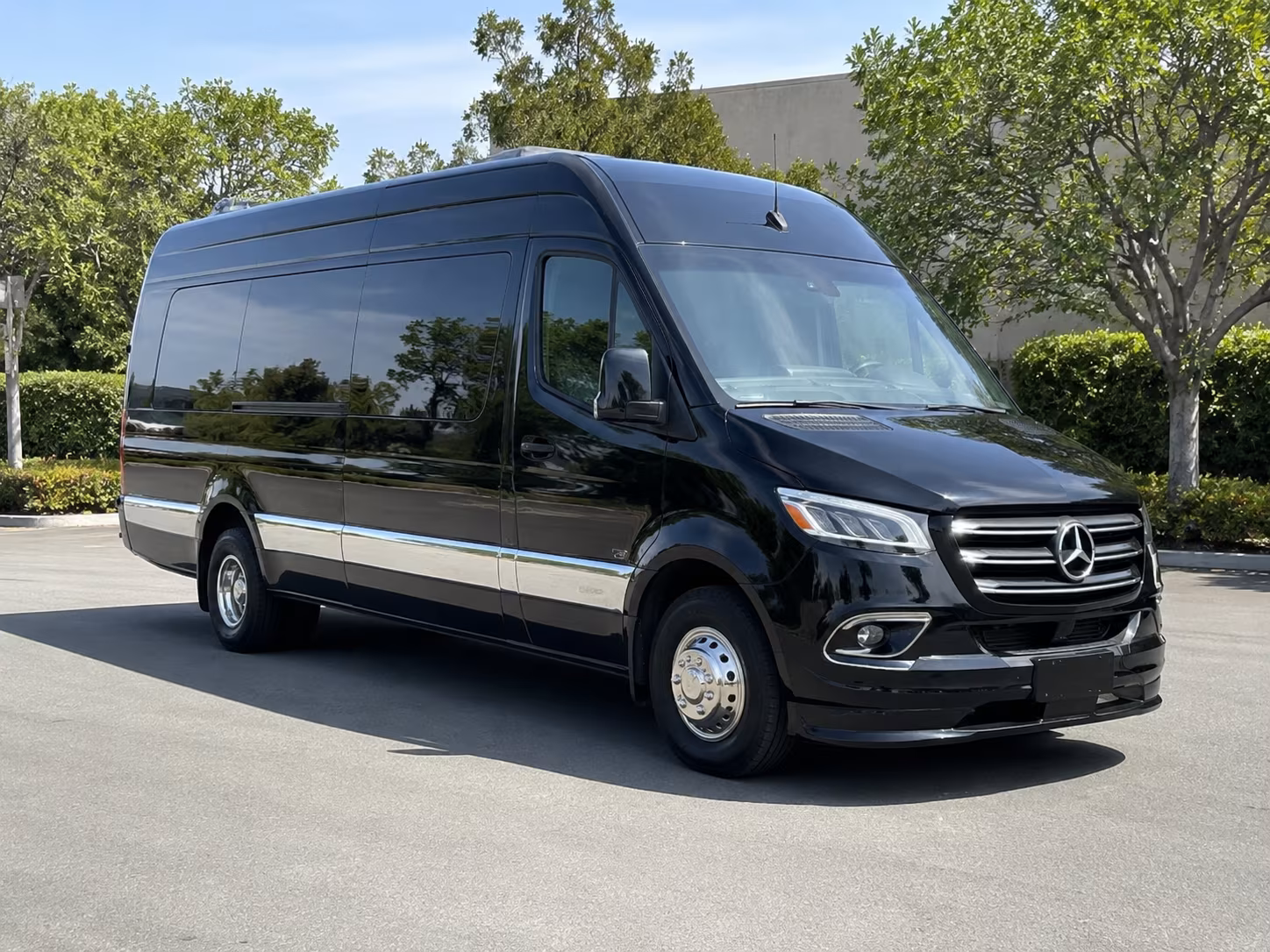 sprinter van rentals for intimate eugene winery day trips