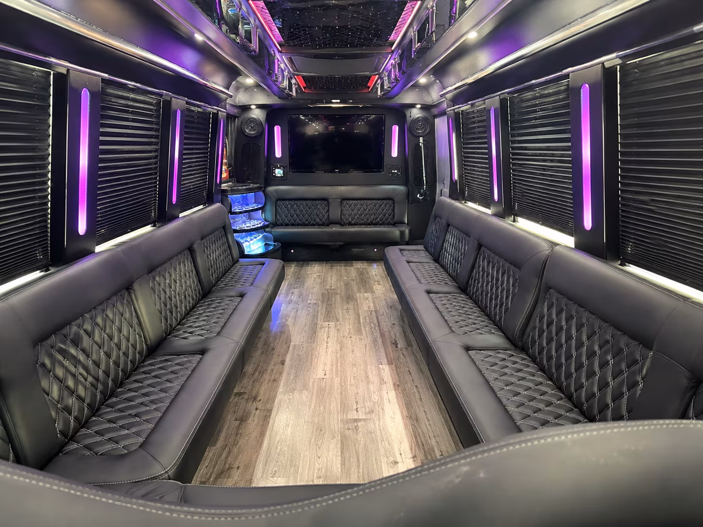 why rent using eugeneminibuscompany com 2