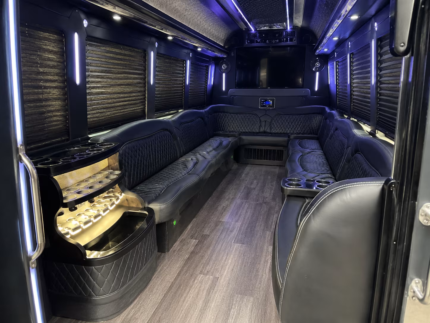 wine country and willamette valley group transfers through eugene